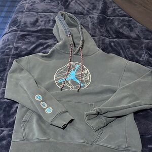 Nike Air Jordan Gray Hoodie with Blue and White Design